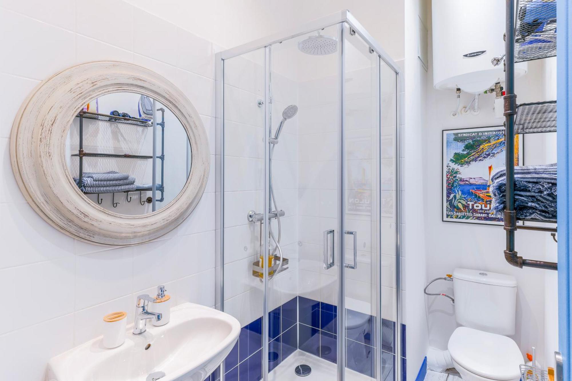 מרסיי Studio Bleu 29M2, 120M Vieux-Port , Clim ,Wifi, Acces Autonome Avec Code מראה חיצוני תמונה
